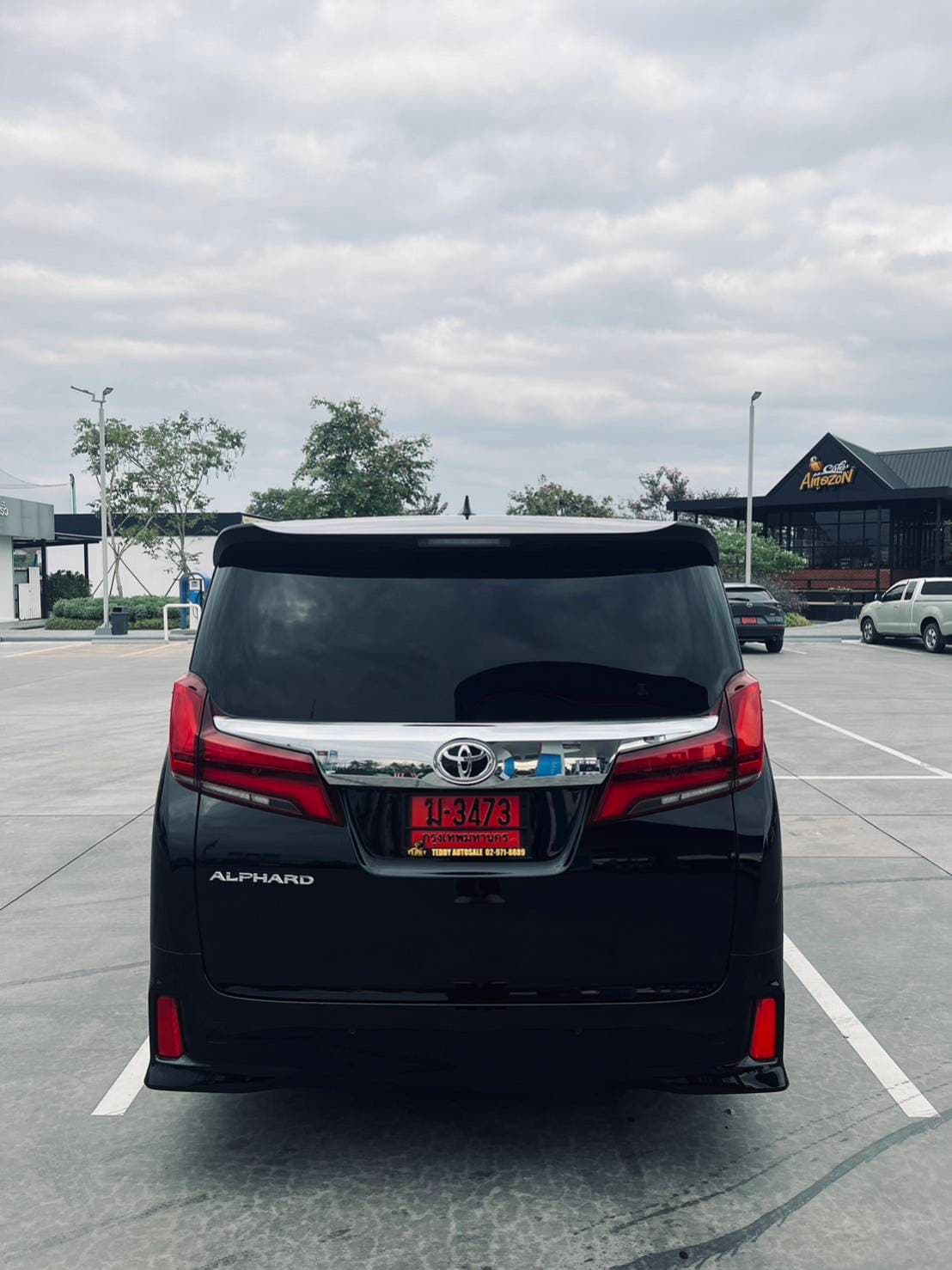 รถตู้ VIP + Alphard 20